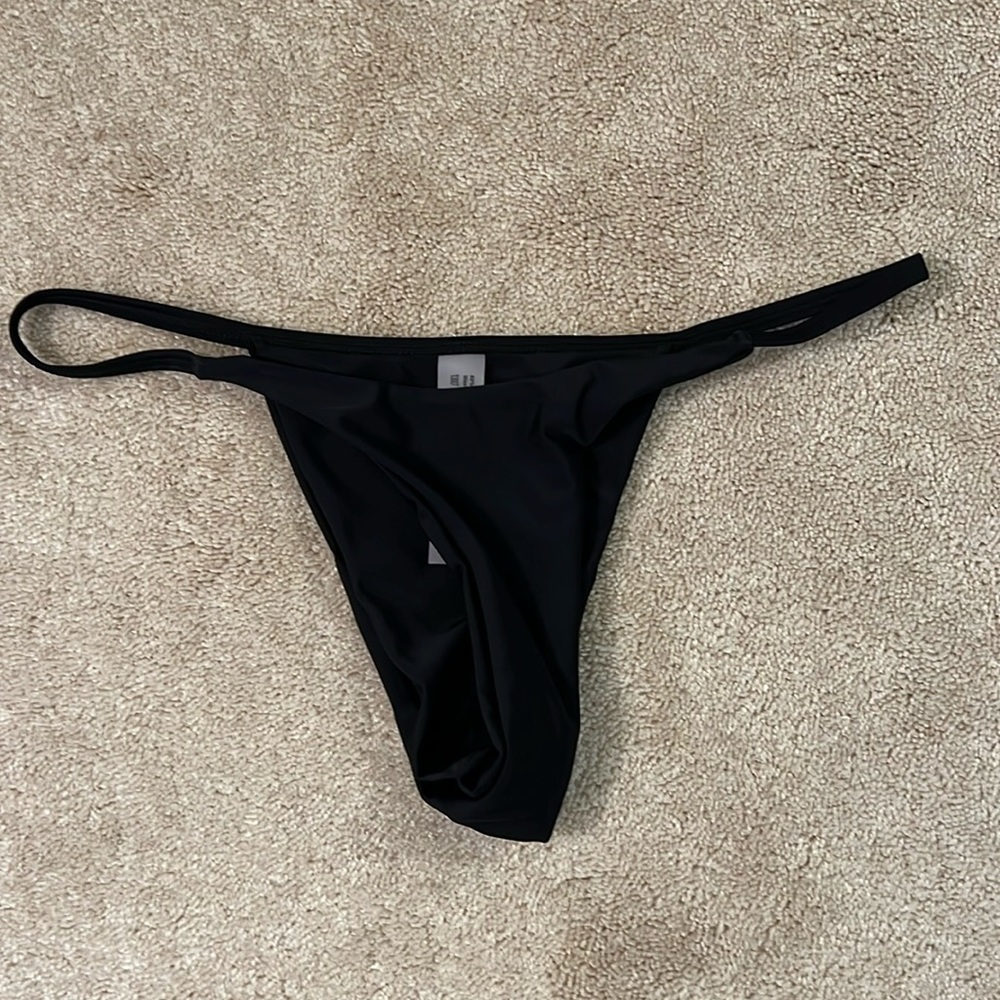 Zakynthos Sanori Swim Cheeky bottom, sexy swim